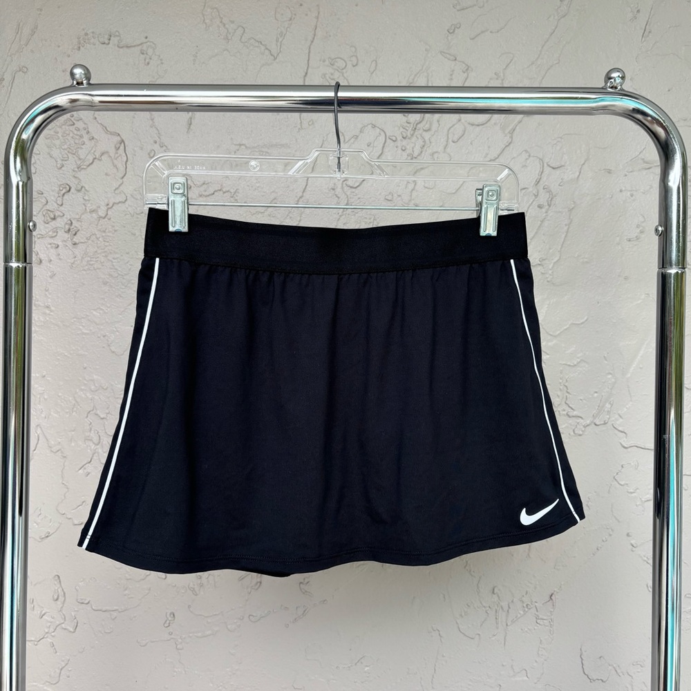 Nike Athletic Skort - WITH TAG